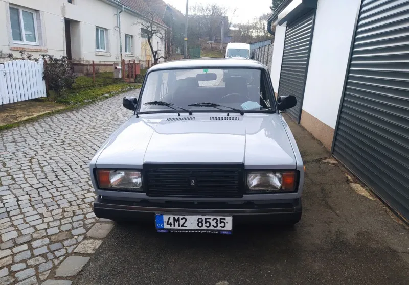 Lada 2107 1,7 i 1996