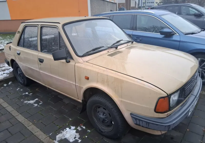 Škoda 105 TMB10MOOL 1987