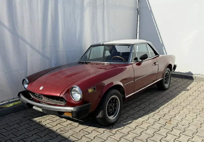 Fiat 124 Spider 1800 1976