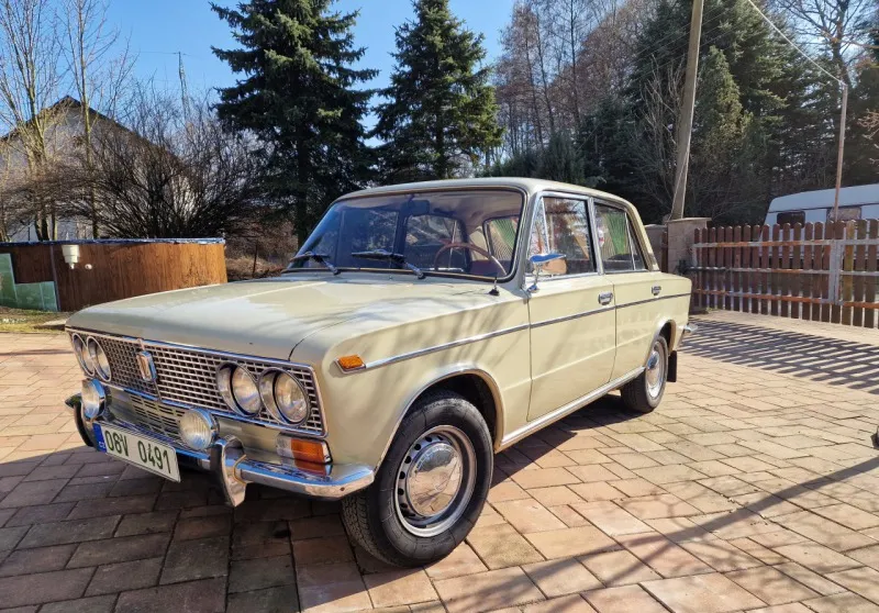 Lada 2103 1975