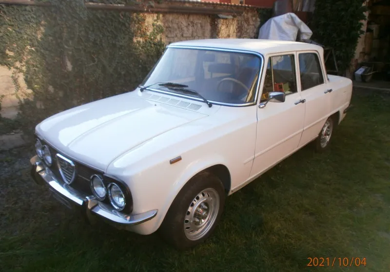 Alfa Romeo Giulia super 1300 1975