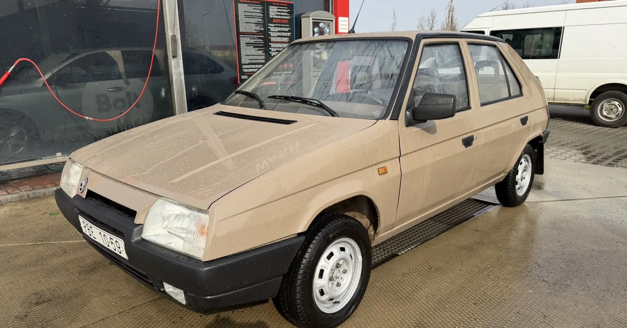Škoda Favorit 136 L 1988