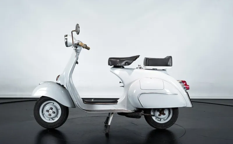 Piaggio Vespa 125 VNB4T 1963