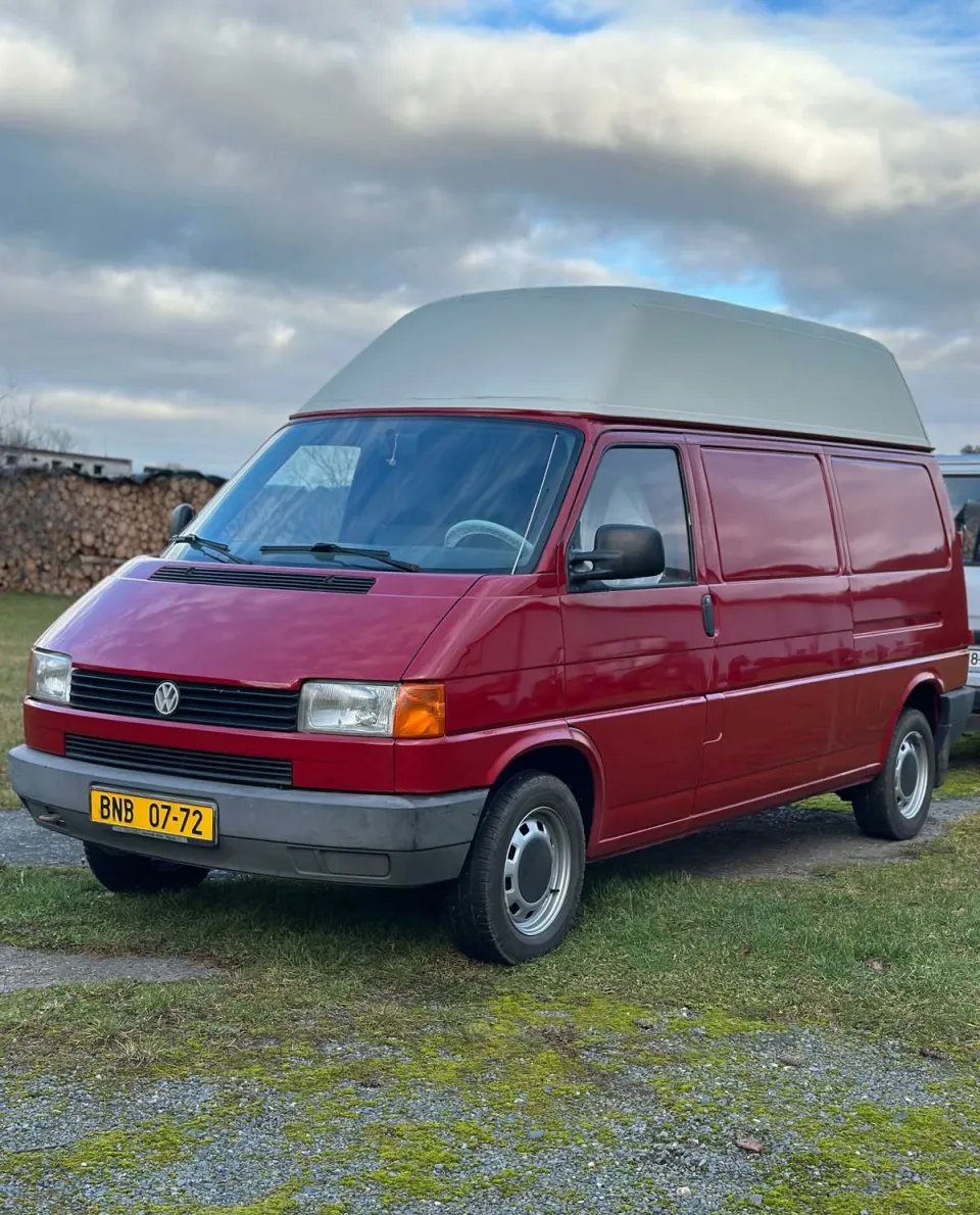 Volkswagen T4 dodávka skř long vyvýšená 1993