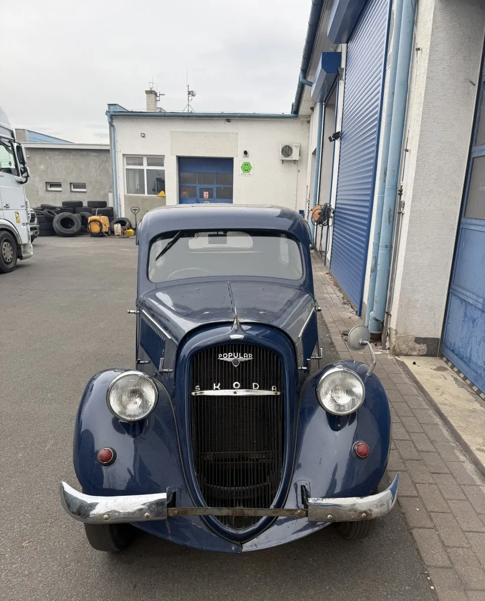 Škoda 420 Popular 1800