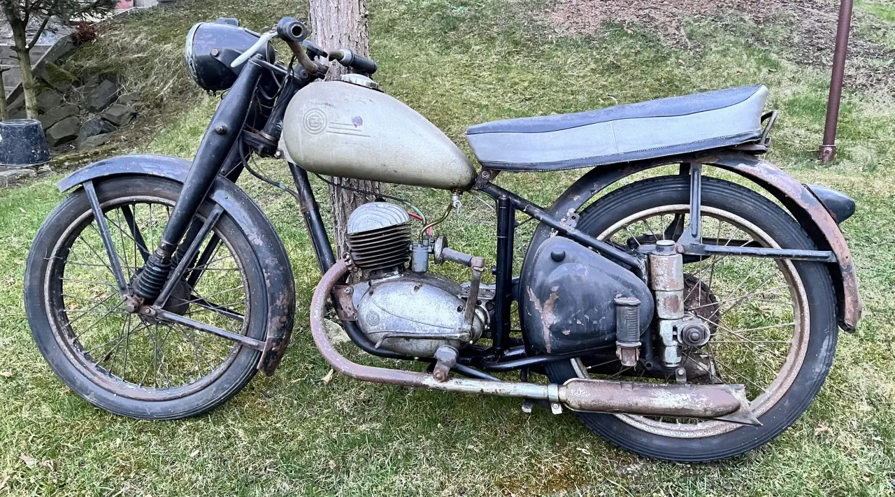 ČZ 125 1948