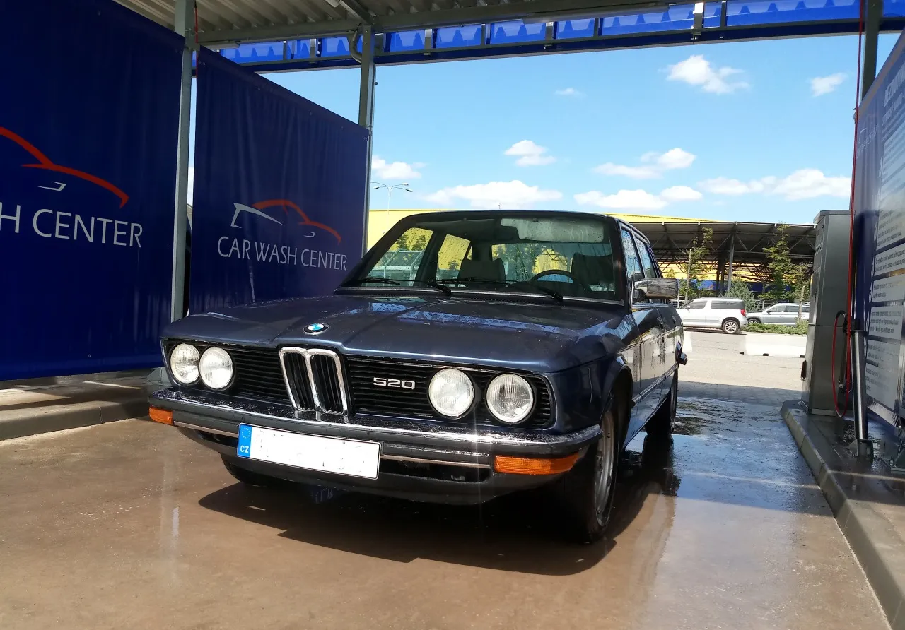BMW 5 E12 520/6 1978
