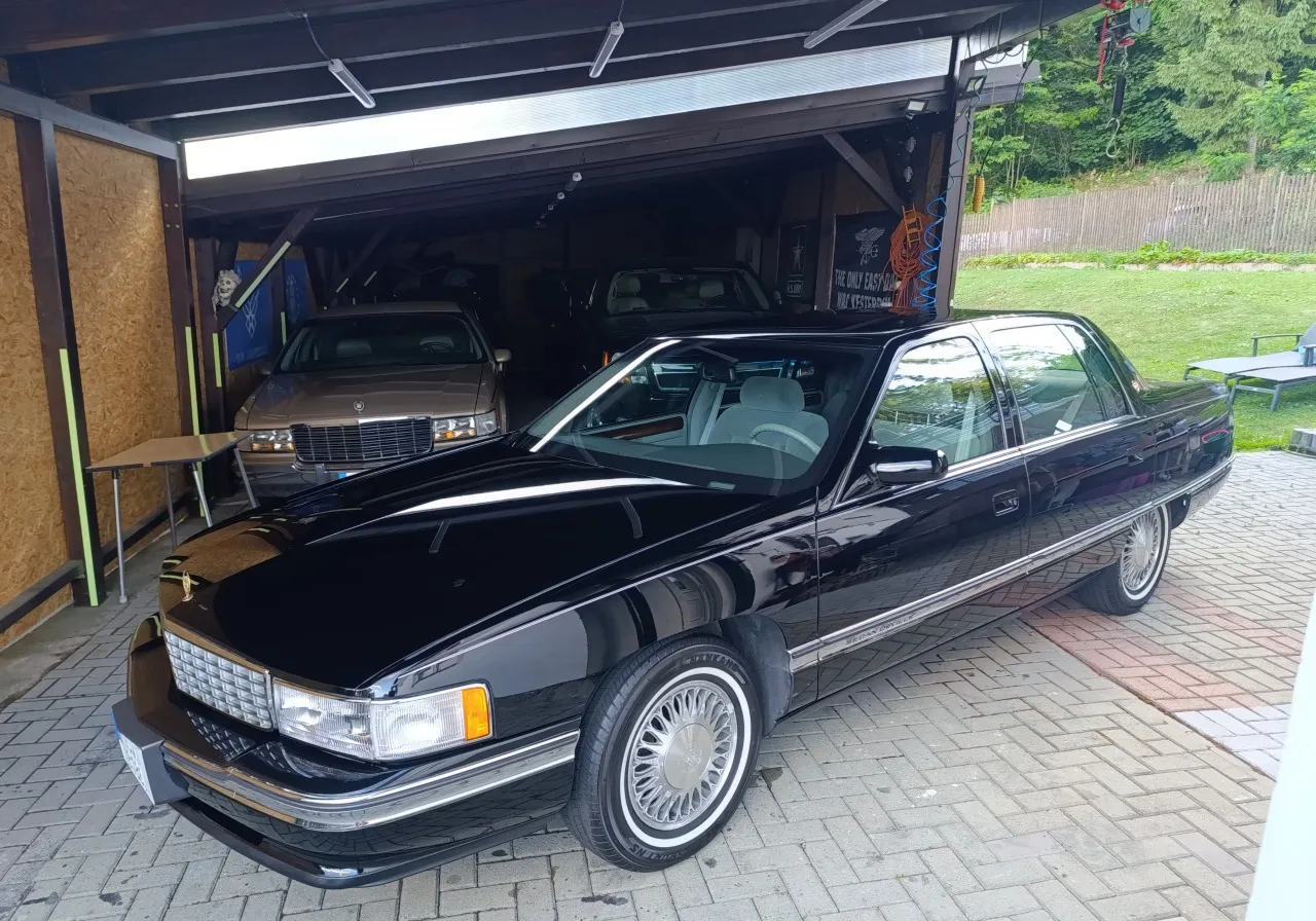 Cadillac DeVille 1994