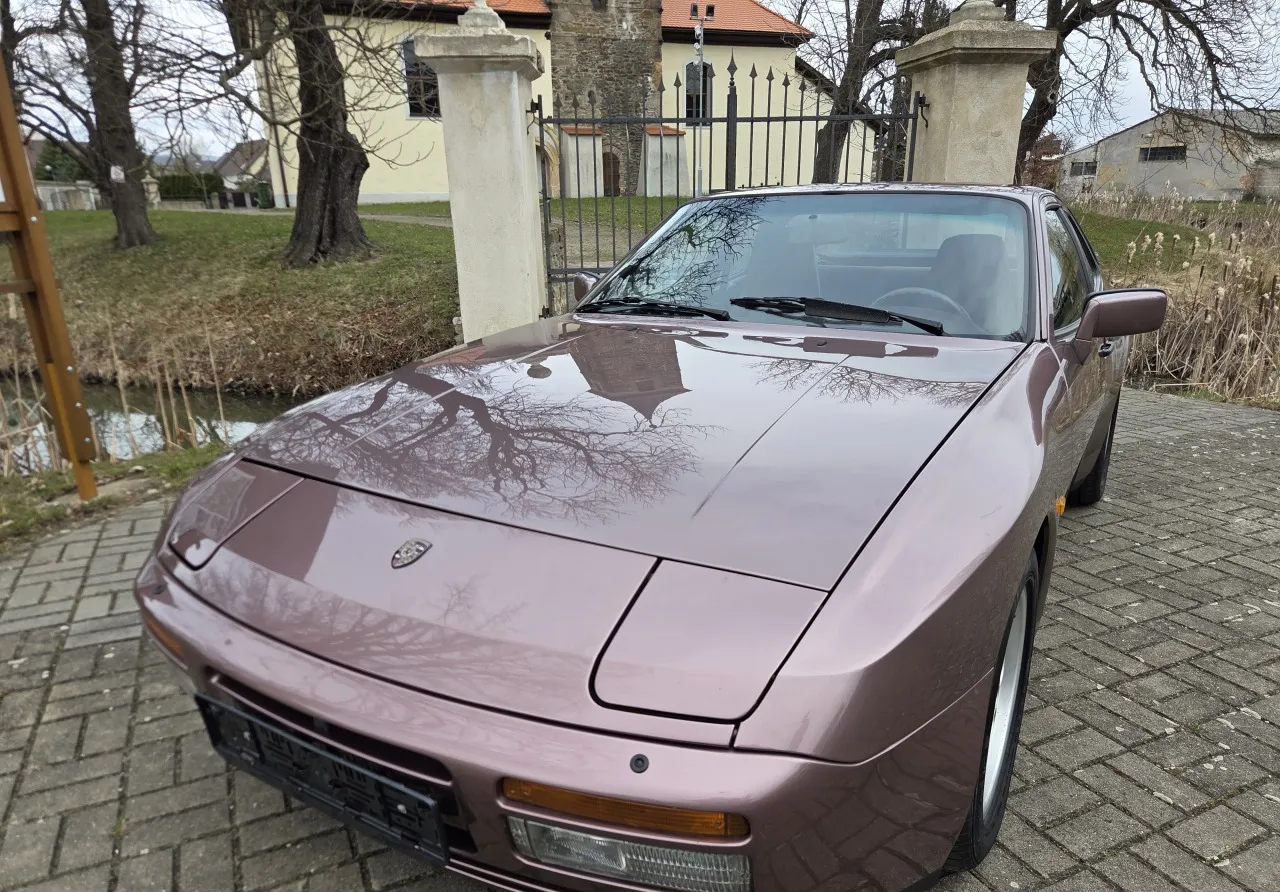 Porsche 944 TURBO 1985