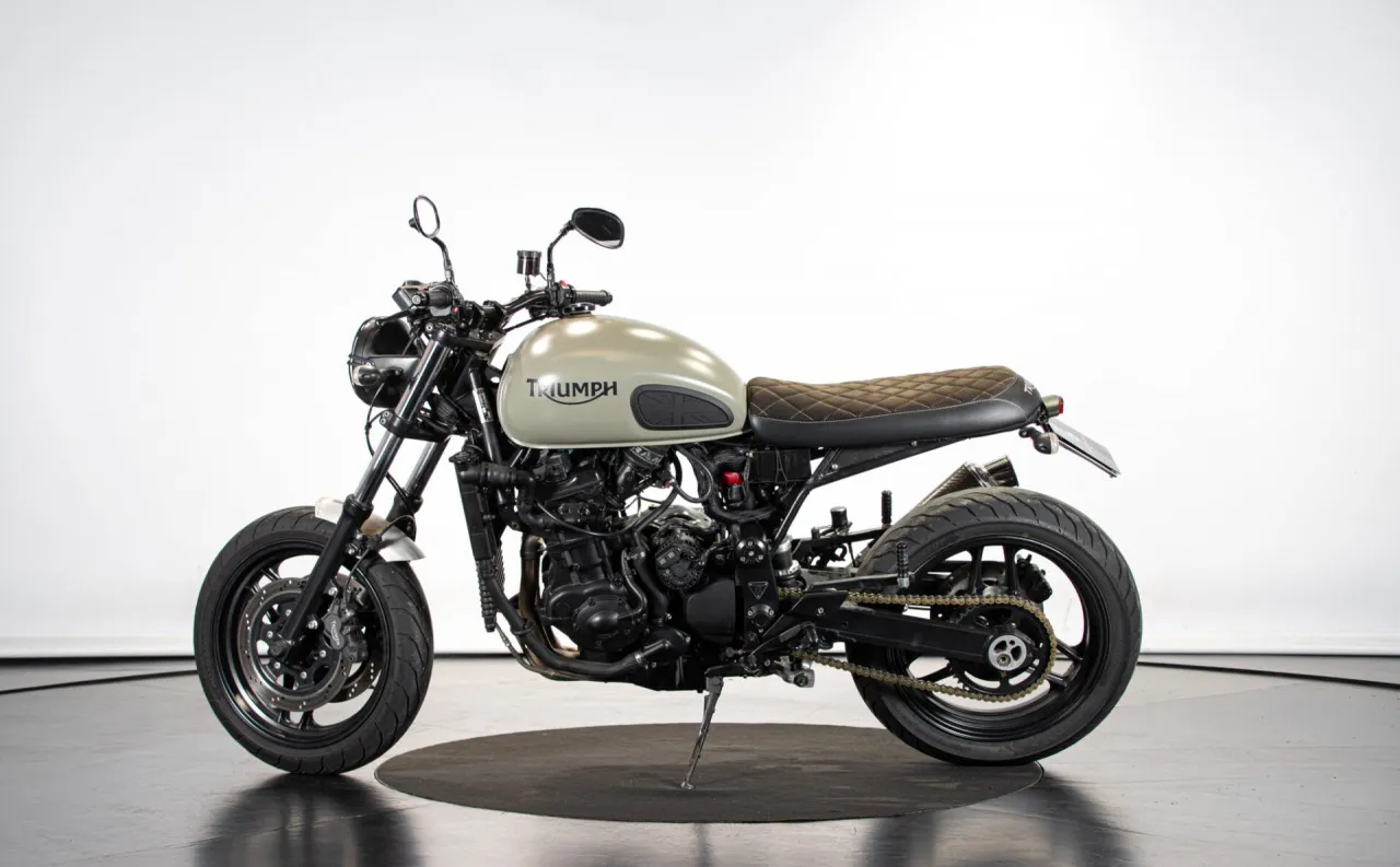 Triumph Trident 900 CAFE' RACER 1994