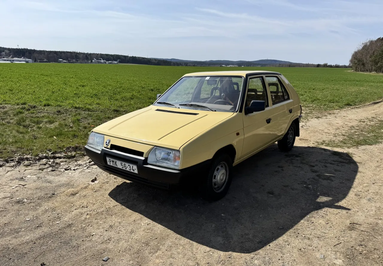 Škoda Favorit 136 L 1990