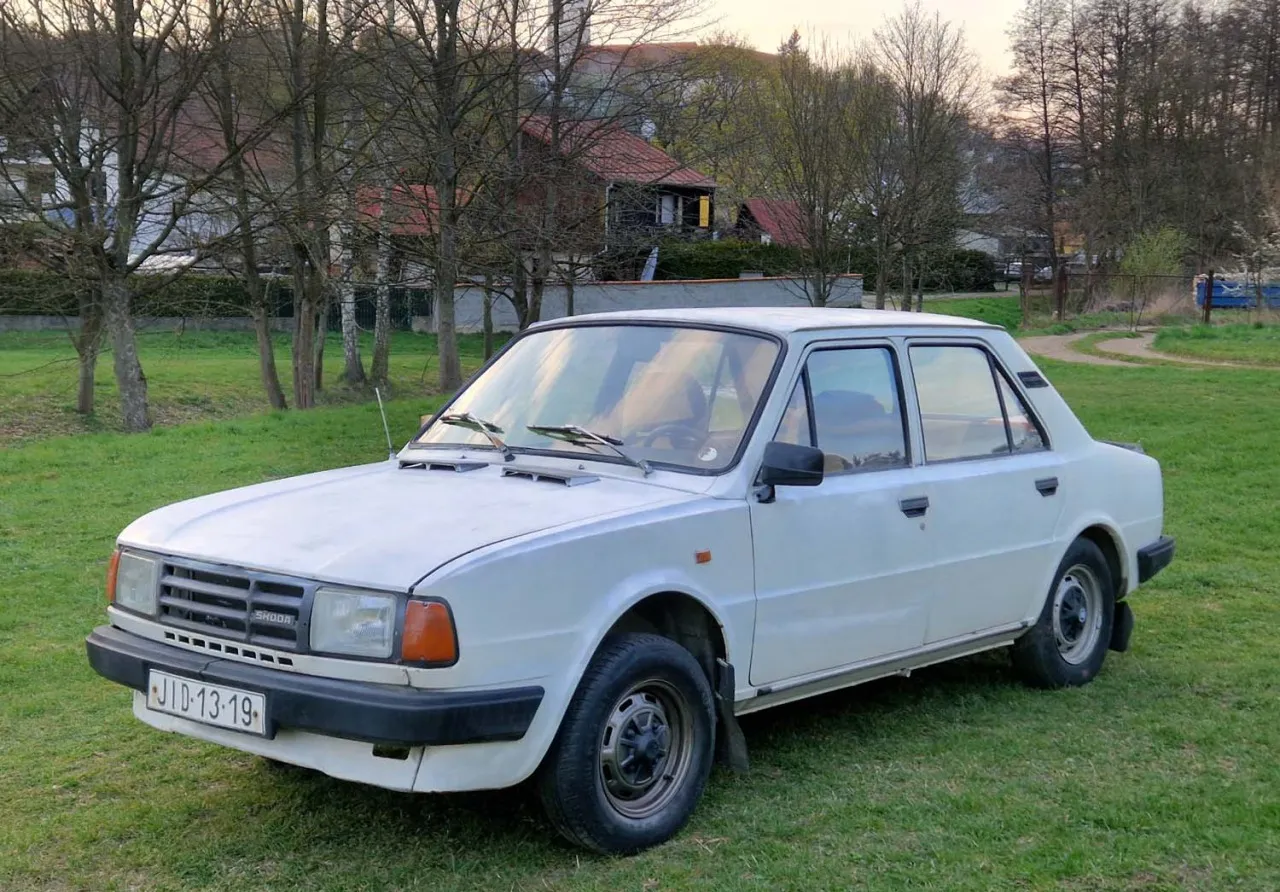 Škoda 125 L 1989