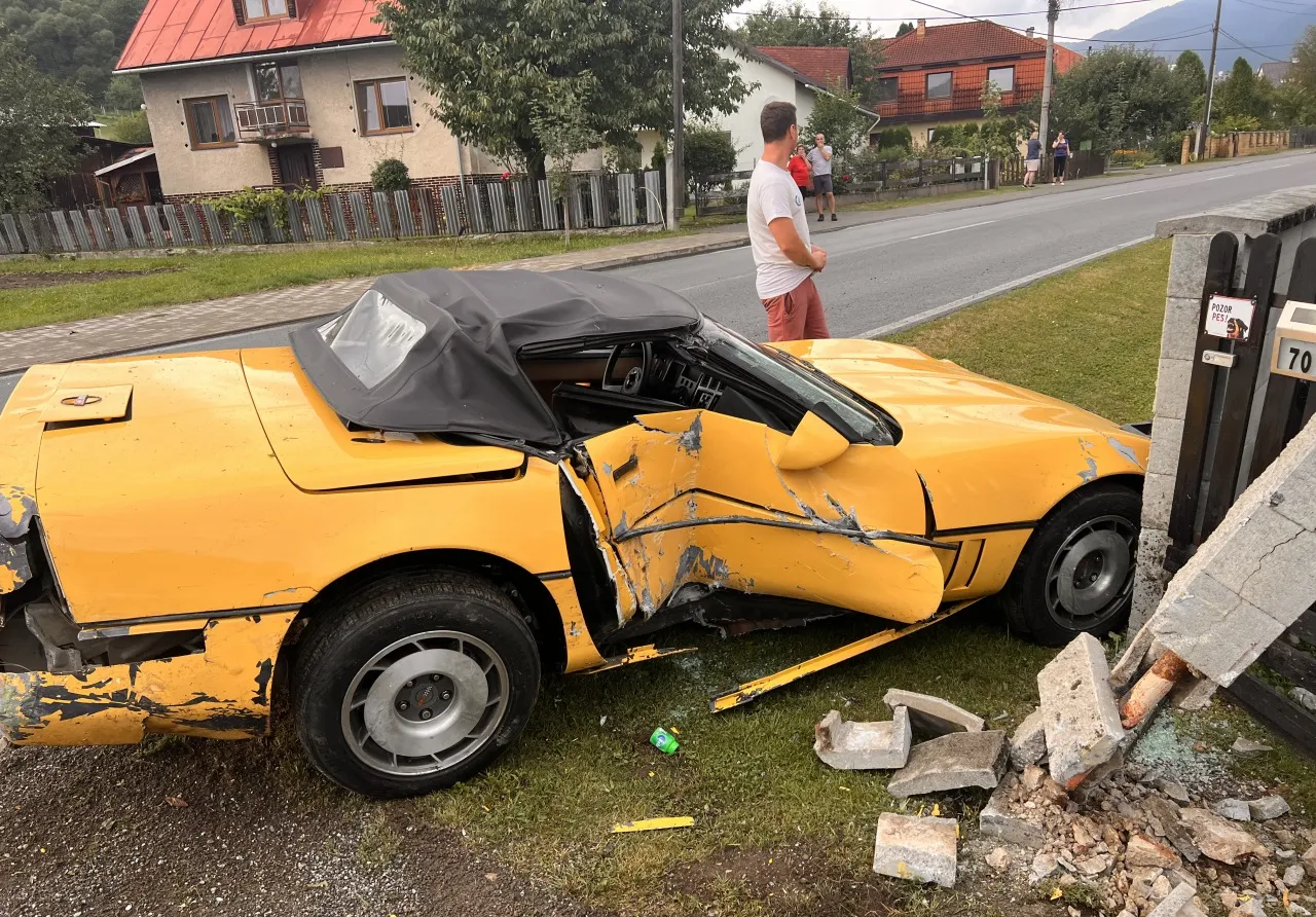 Chevrolet Corvette C4 1989