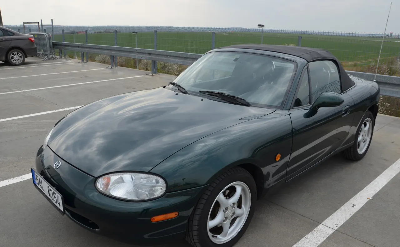 Mazda MX-5 1999