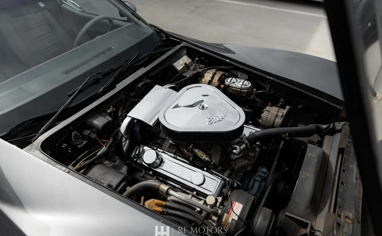 Chevrolet Corvette C3 Stingray 1977