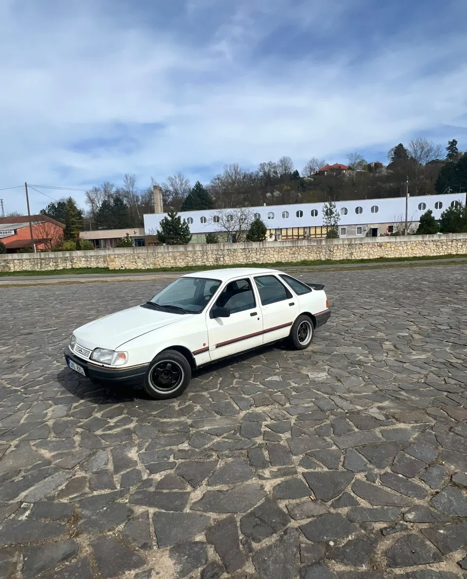 Ford Sierra 1990