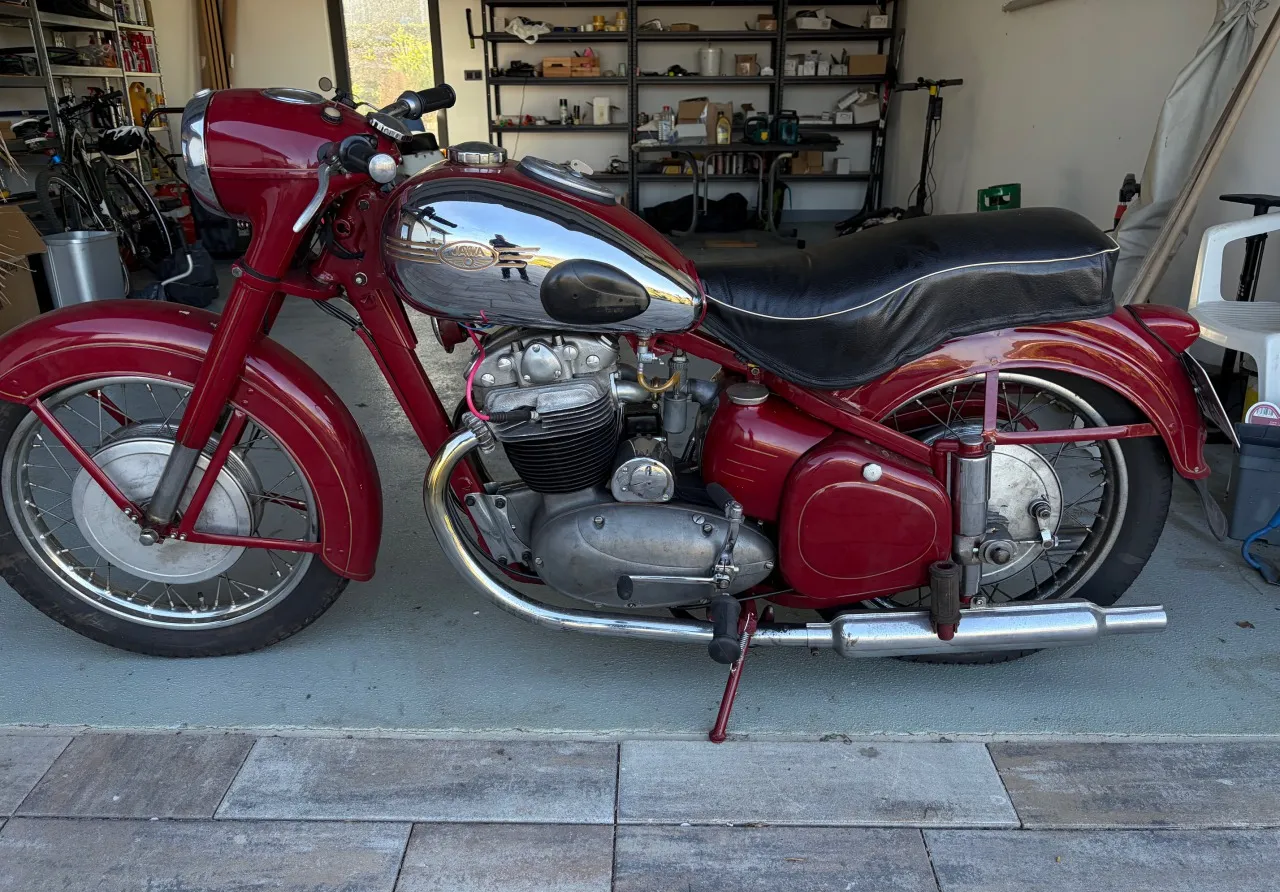 Jawa 500 OHC 1952