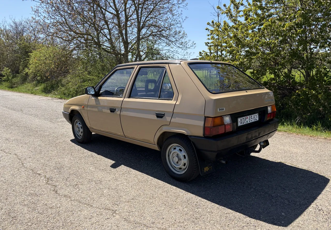Škoda Favorit 135L 1990