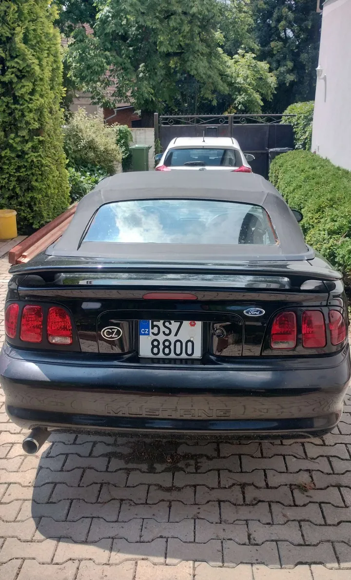 Ford Mustang 1998