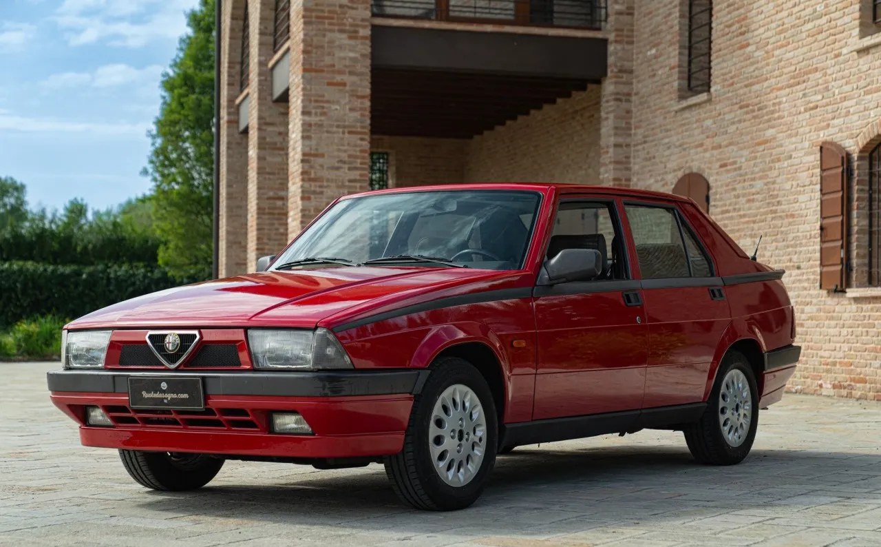 Alfa Romeo 75 1991