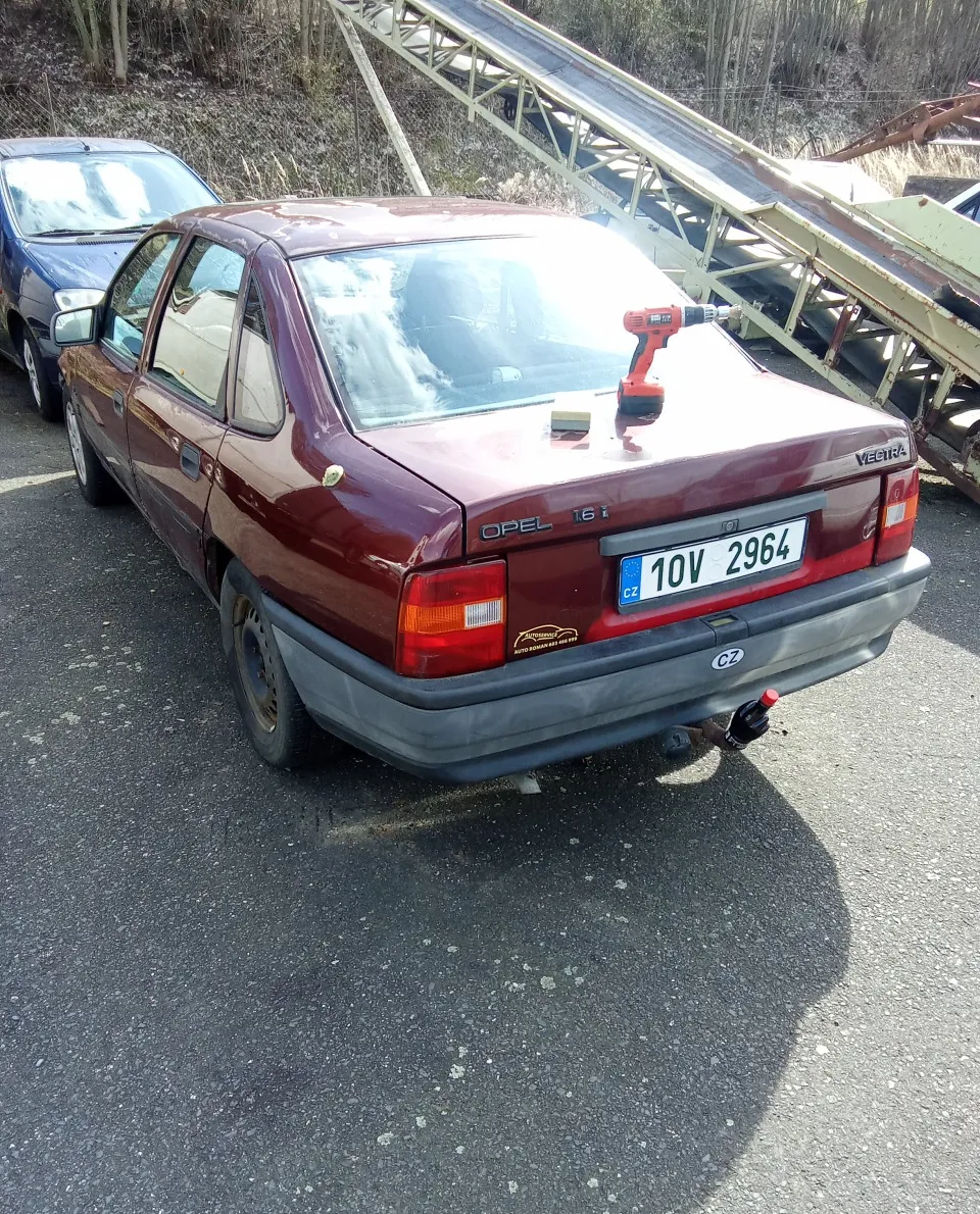 Opel Vectra 1.6i 1991