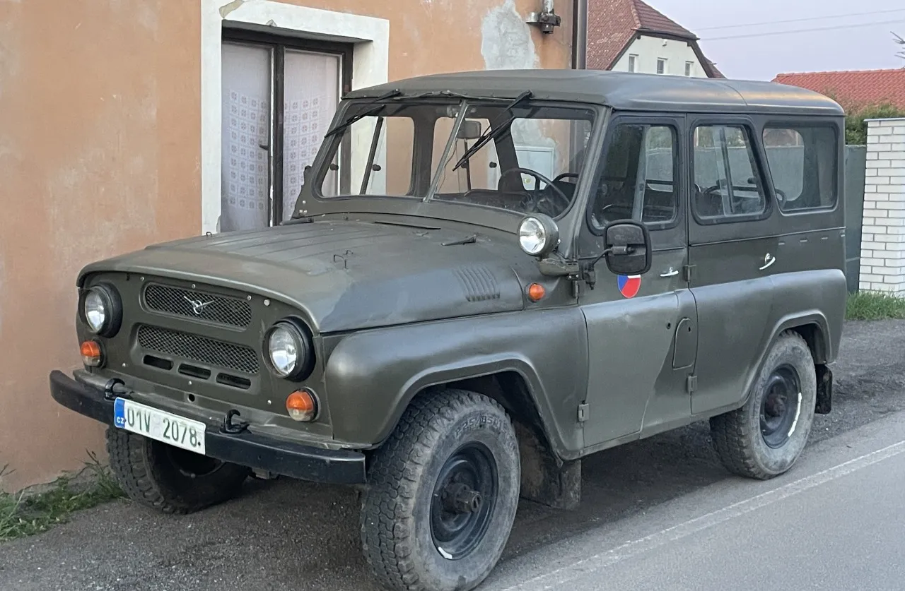 UAZ 469 1983