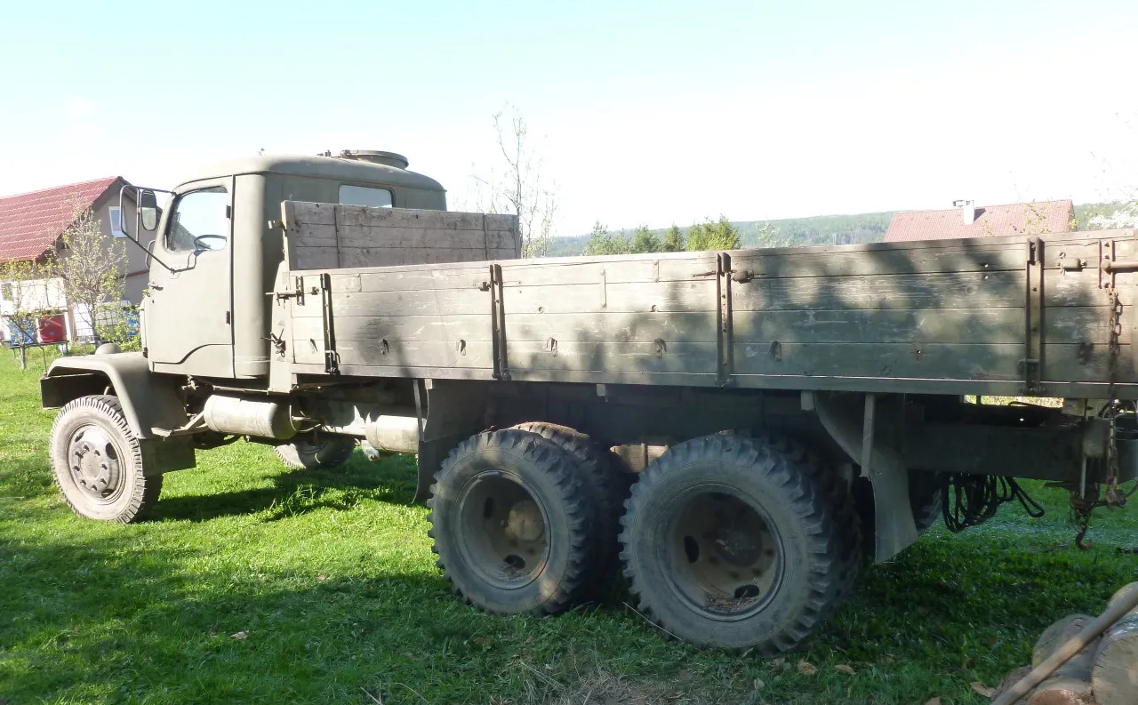 Praga V3S 1981