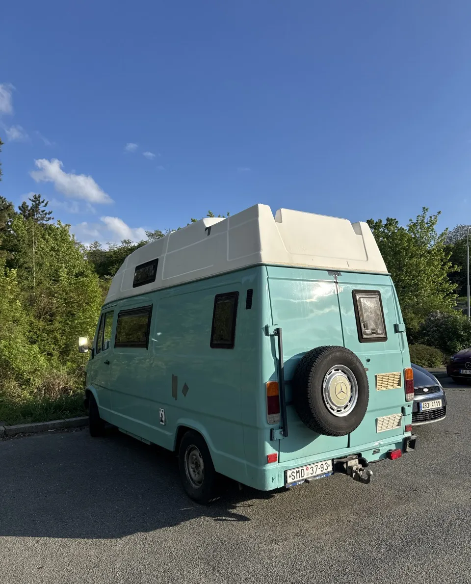 Mercedes-Benz Obytný 1979