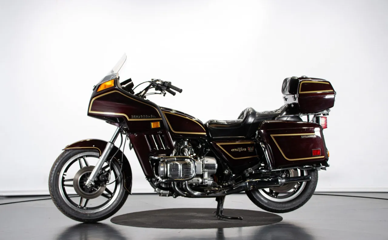 Honda Gold Wing GL 1100 GOLD WING INTERSTATE 1981