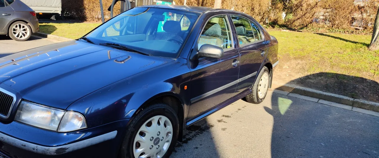 Škoda Octavia Š Octavia I,1.6 GLXi 74kW 1997