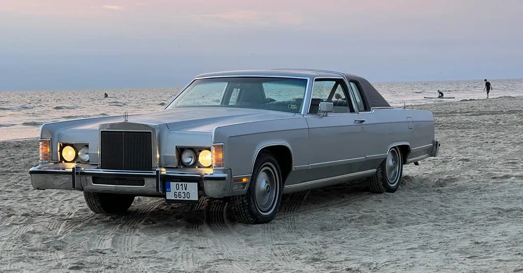 Lincoln Continental Town Coupé 1979