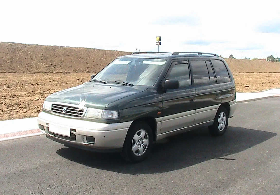 Mazda MPV 1999