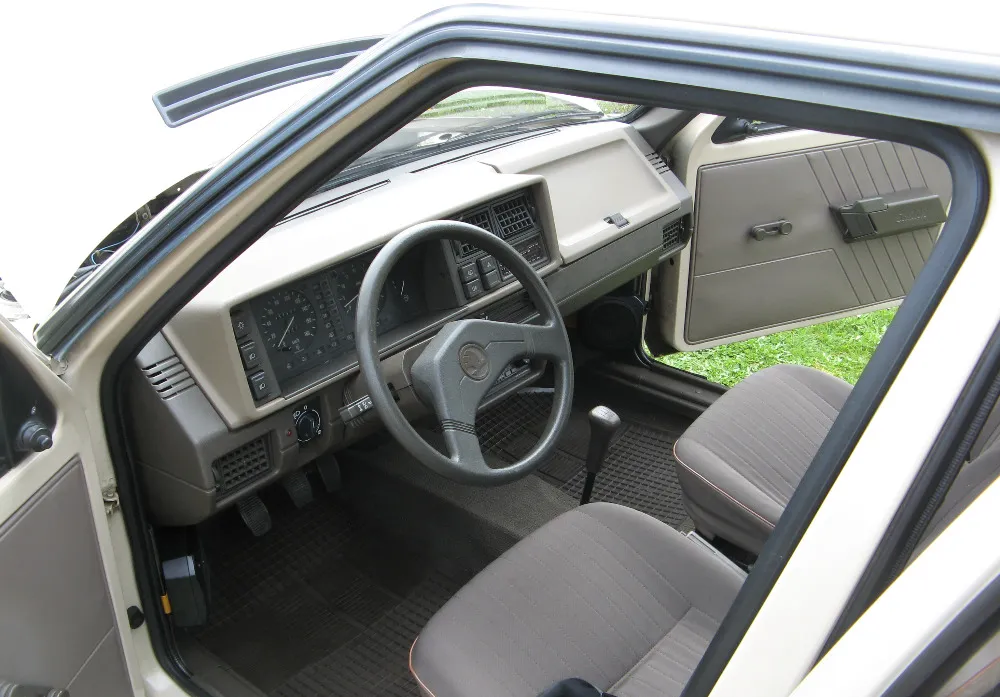 Škoda Favorit 136L 1989