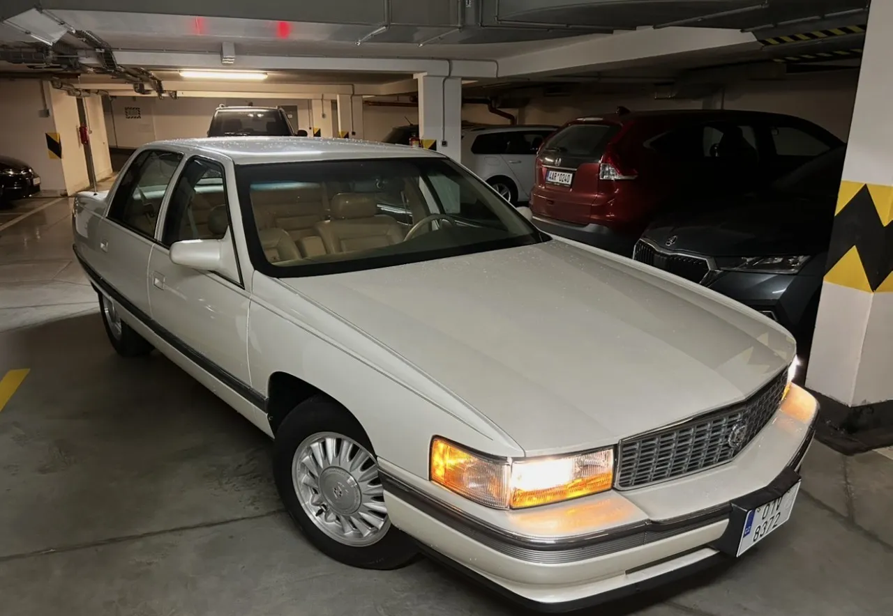 Cadillac DeVille 1994