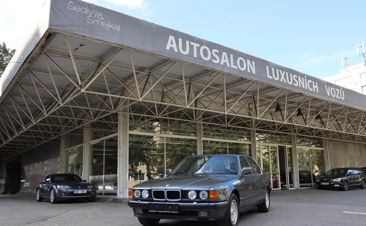 BMW 7 750i V12 E32 220kW 1989