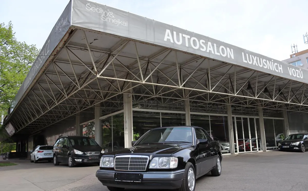 Mercedes-Benz 320 124 E320 CABRIO 162kW 1994