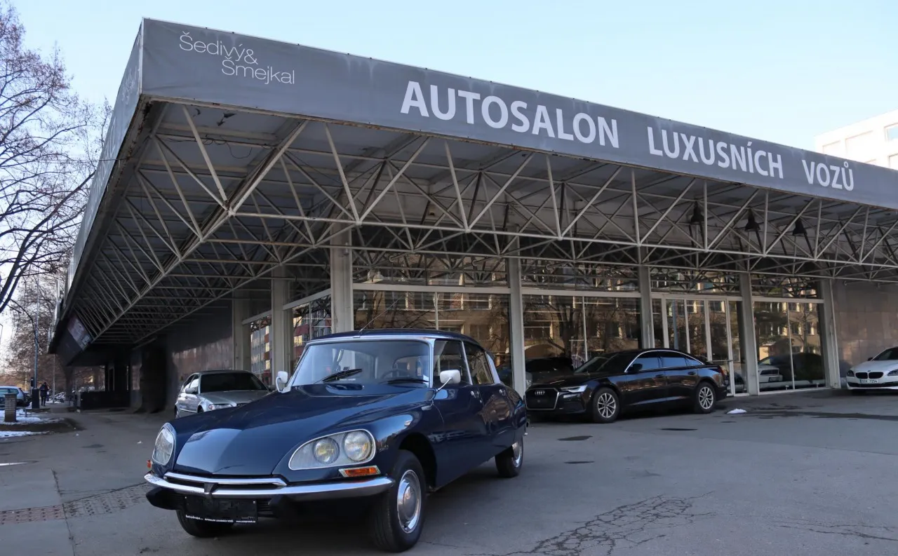 Citroën DS DS21 SUPER 5 2.2 76kW 1973