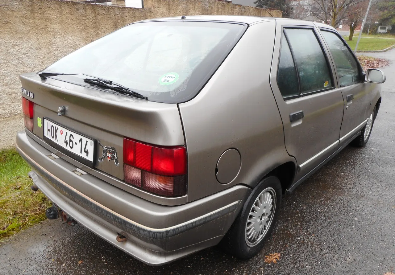 Renault 19 TXE 1990