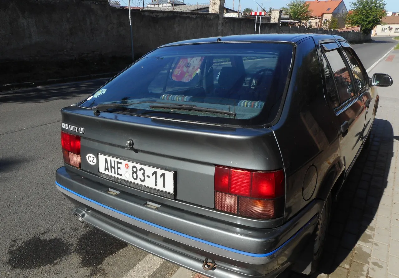 Renault 19 GTS 1991