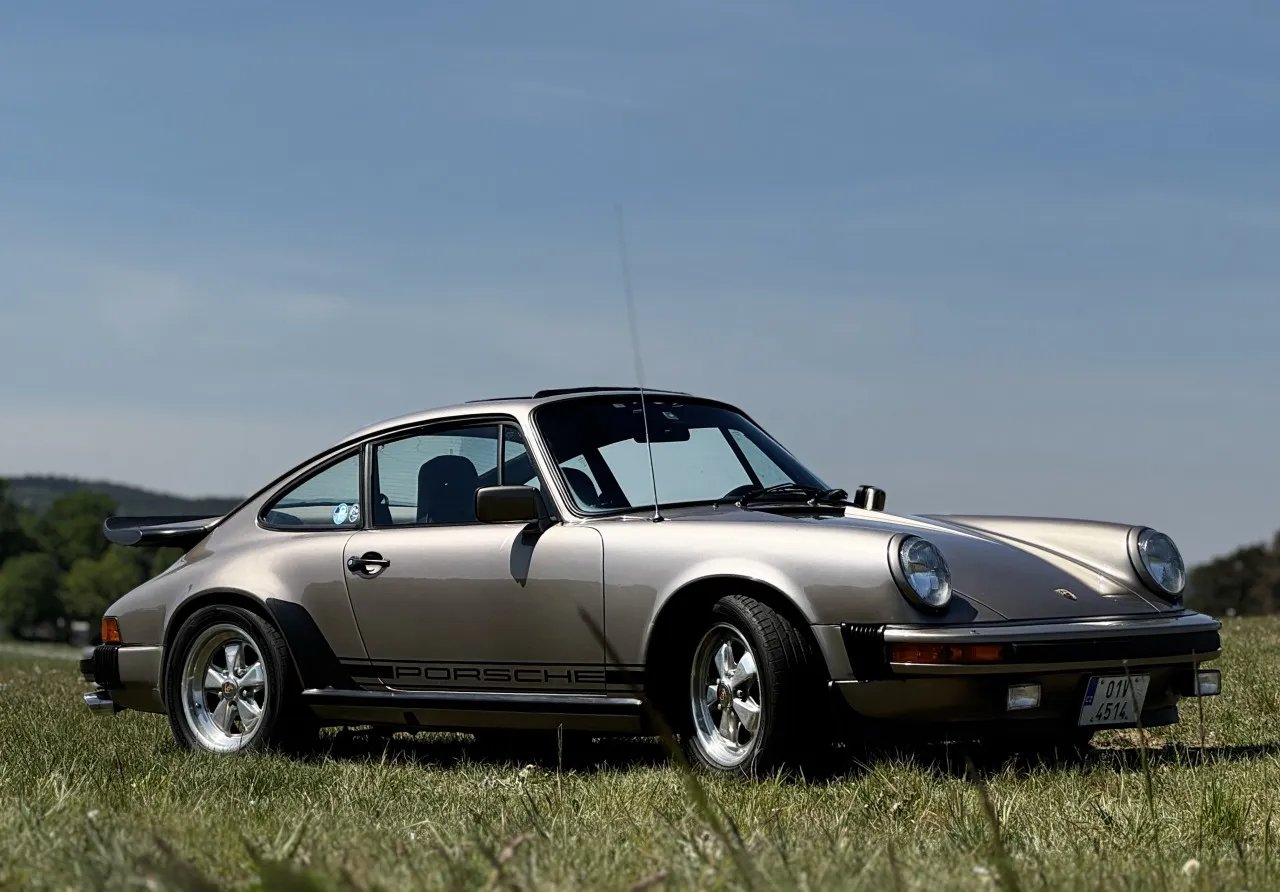 Porsche 911 SC v ČR 1982