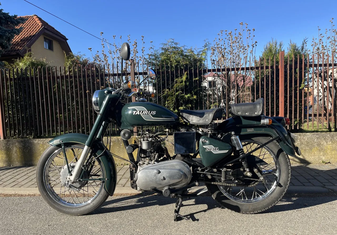 Royal Enfield 325 Diesel 2003