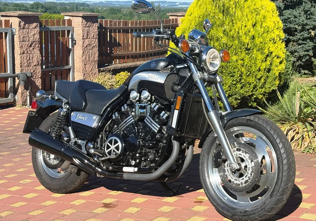 Yamaha V-Max 1200, Carbon Edition 1999