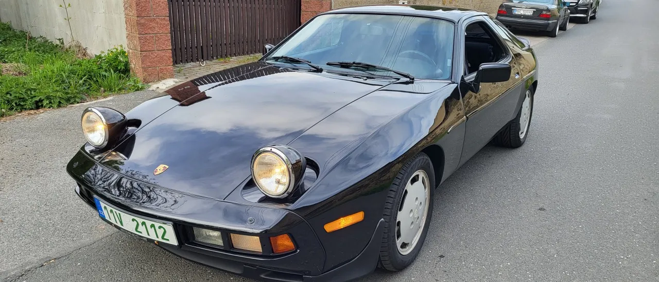Porsche 928 S MANUAL 1985