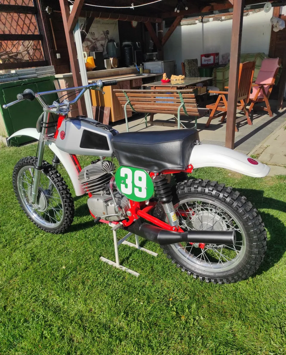 ČZ 250 980 1977