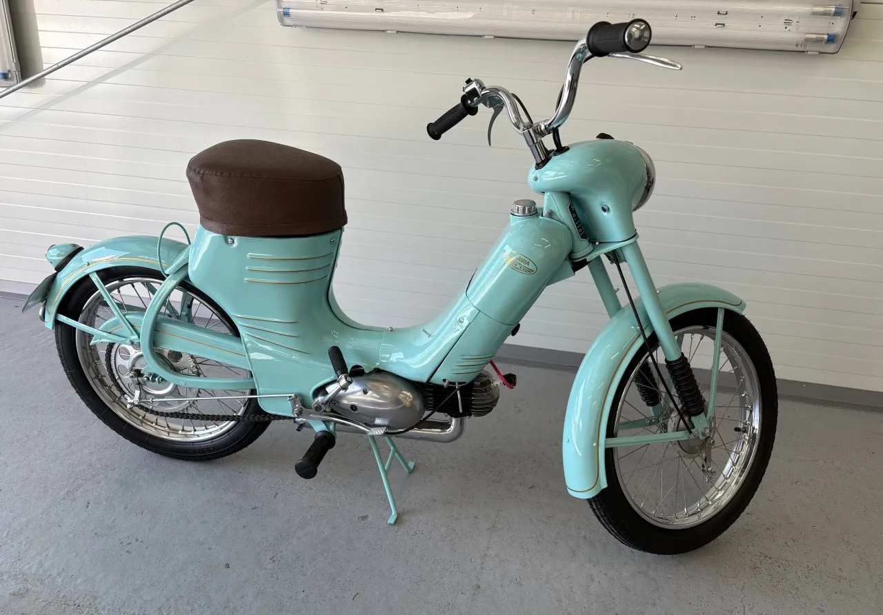 Jawa 50 550 pařez 1958