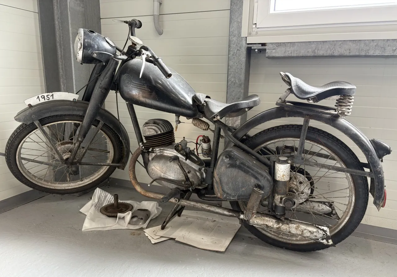 ČZ 150 C 1951