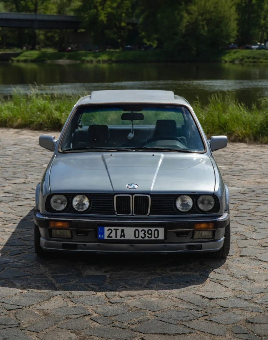BMW 3 E30 1985