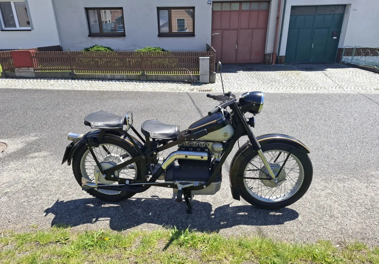 Nimbus 750 C 1953