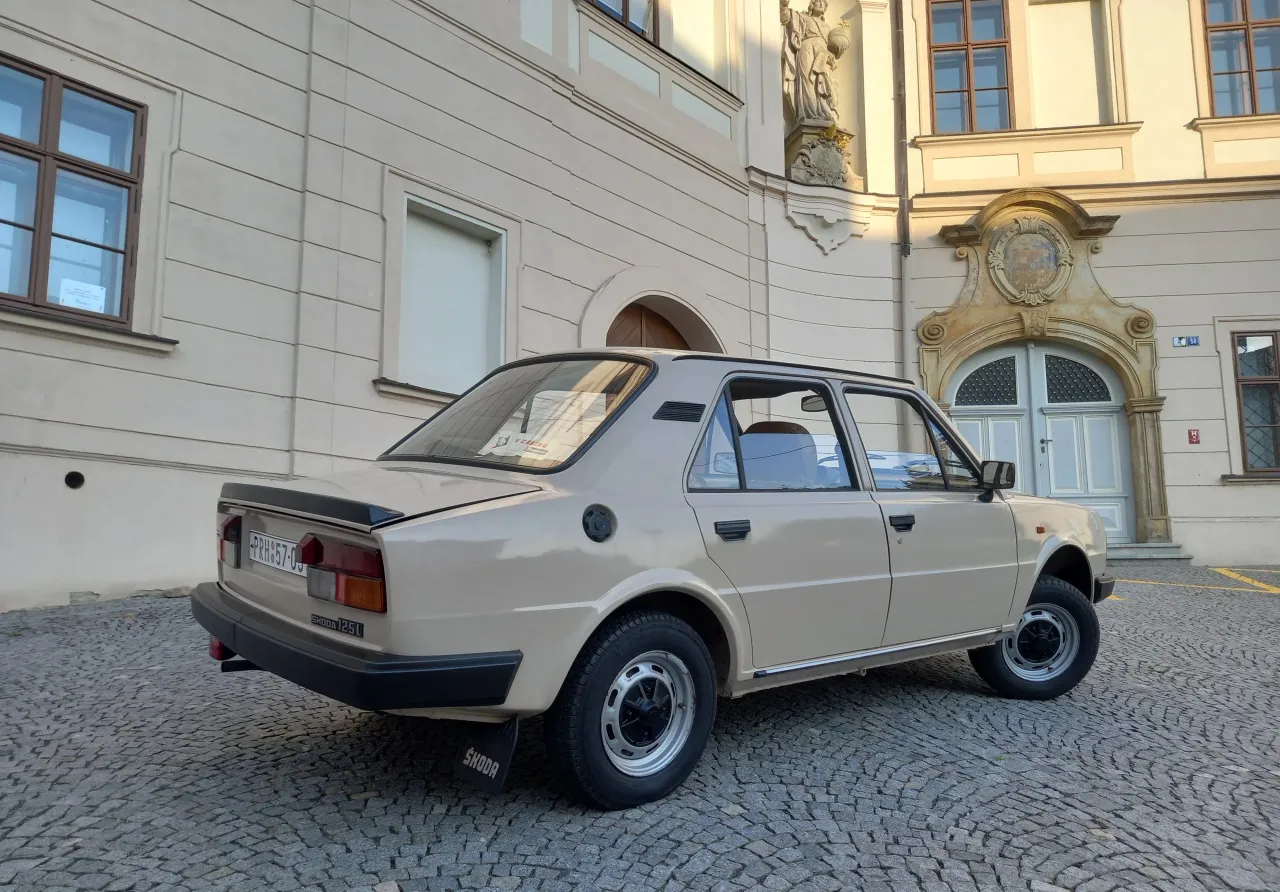 Škoda 125 L 1989