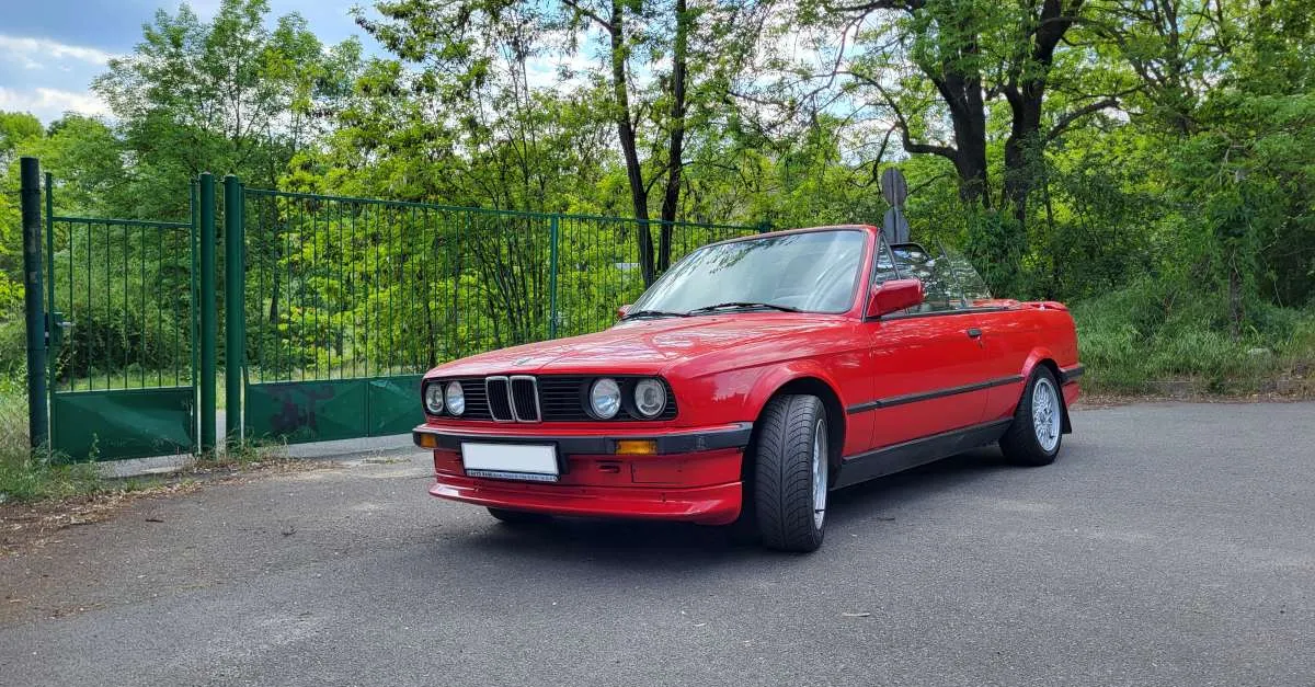 BMW 3 E30 320i 1990
